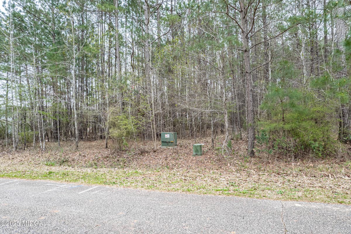 Hidden Lakes · 203 Hidden Lakes Drive, Gray, GA 31032