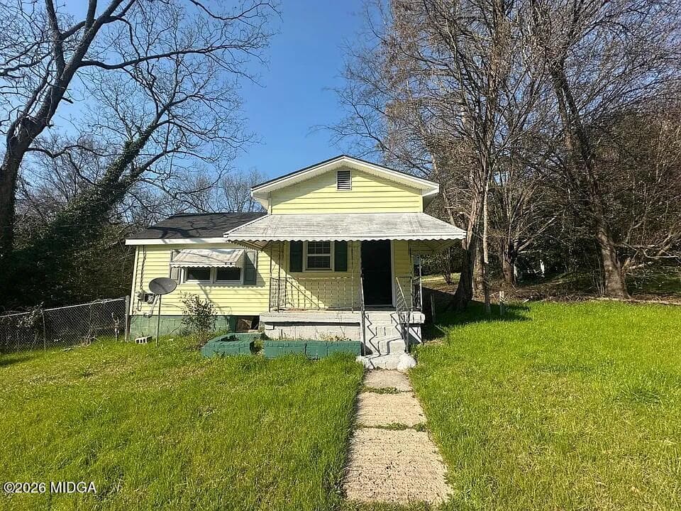 Villa Crest · 4145 Forest Avenue W, Macon, GA 31204