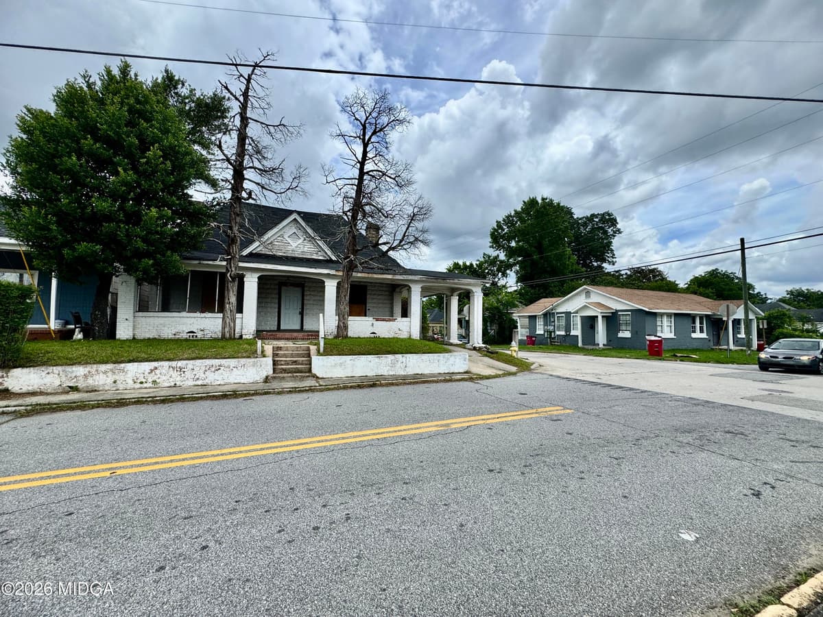 Pursley · 1905 3rd Avenue, Macon, GA 31201