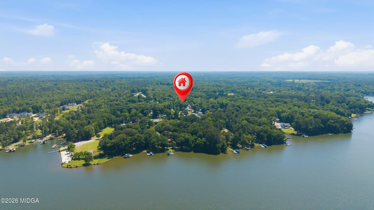 Unknown · O Oconee Circle, Eatonton, GA 31024