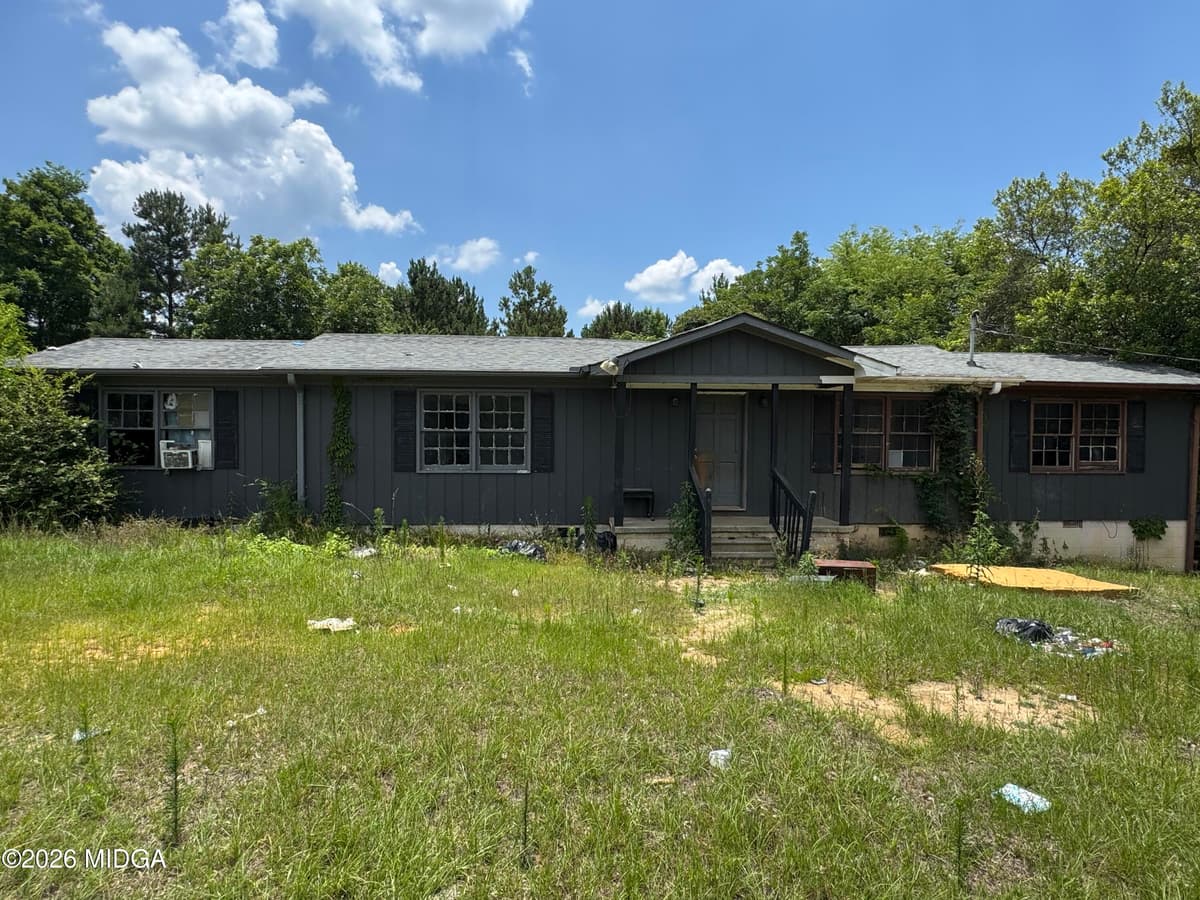 Unknown · 186 57 Highway, Macon, GA 31217