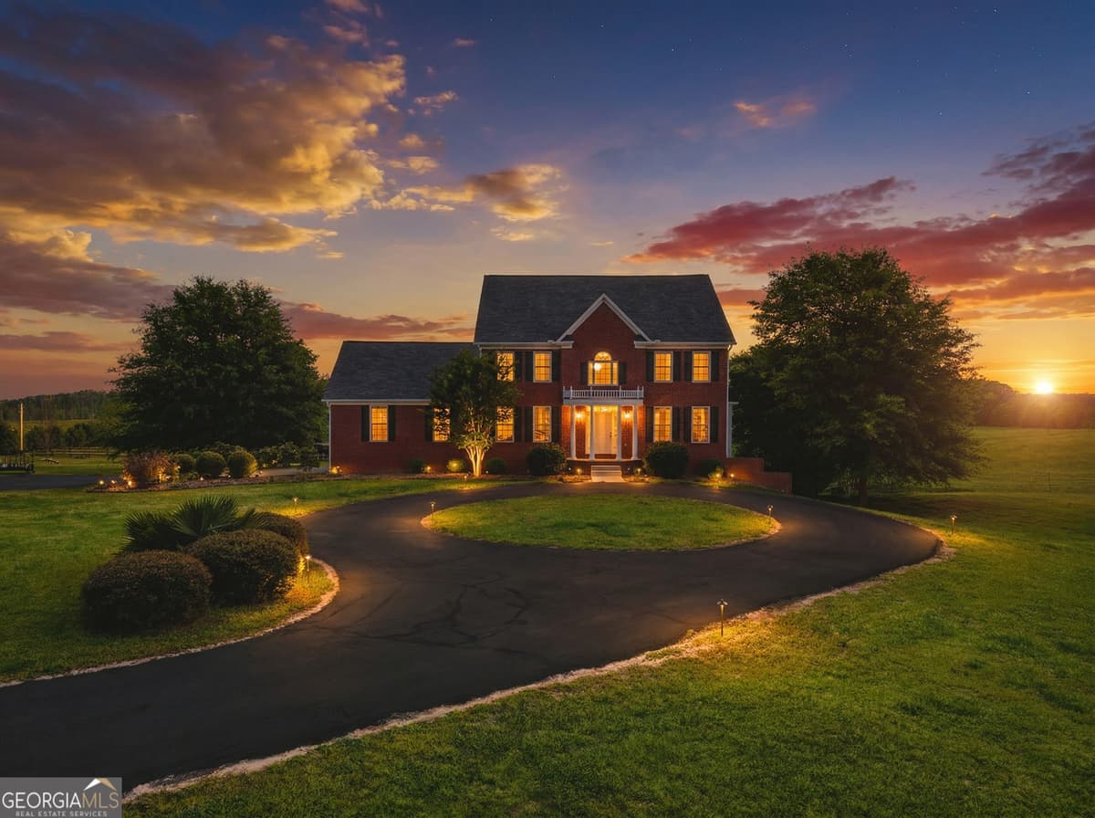 724 Teamon Road, Griffin GA 30223