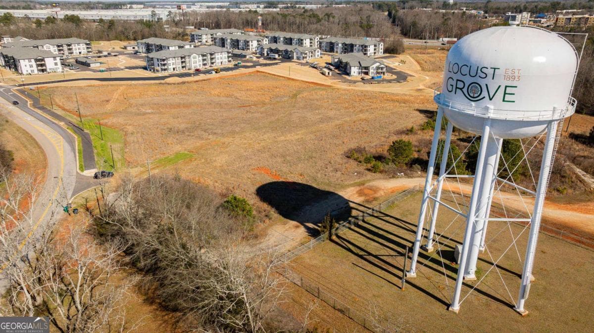 745 Price Drive, Locust Grove GA 30248