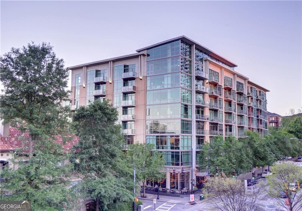 905 Juniper Street NE # 110, Atlanta GA 30309