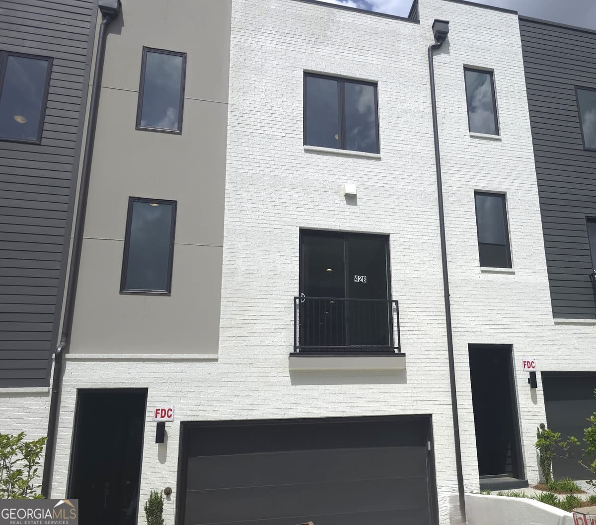 Moda-Decatur · 428 Cedar Dust Drive, Decatur GA 30030