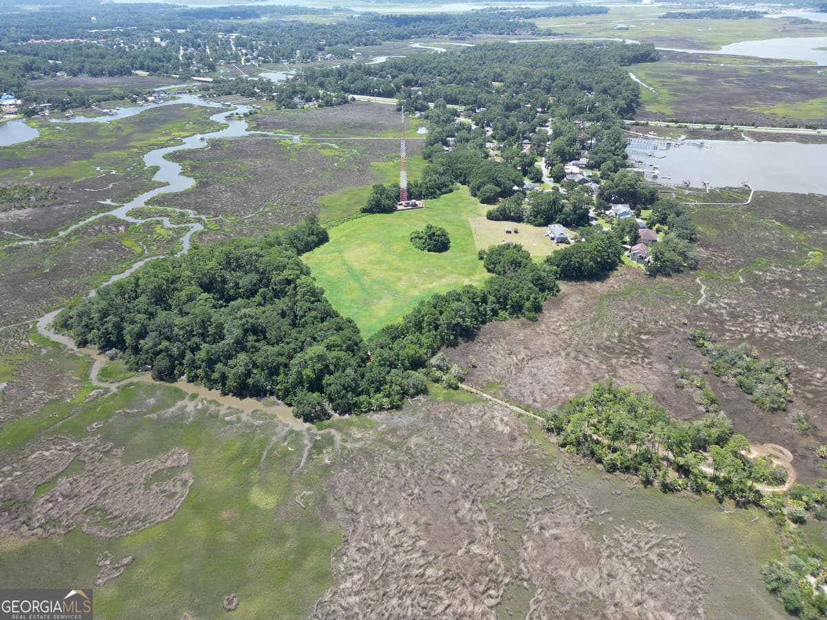 East Pine · 0 Riverview Drive, Savannah GA 31410