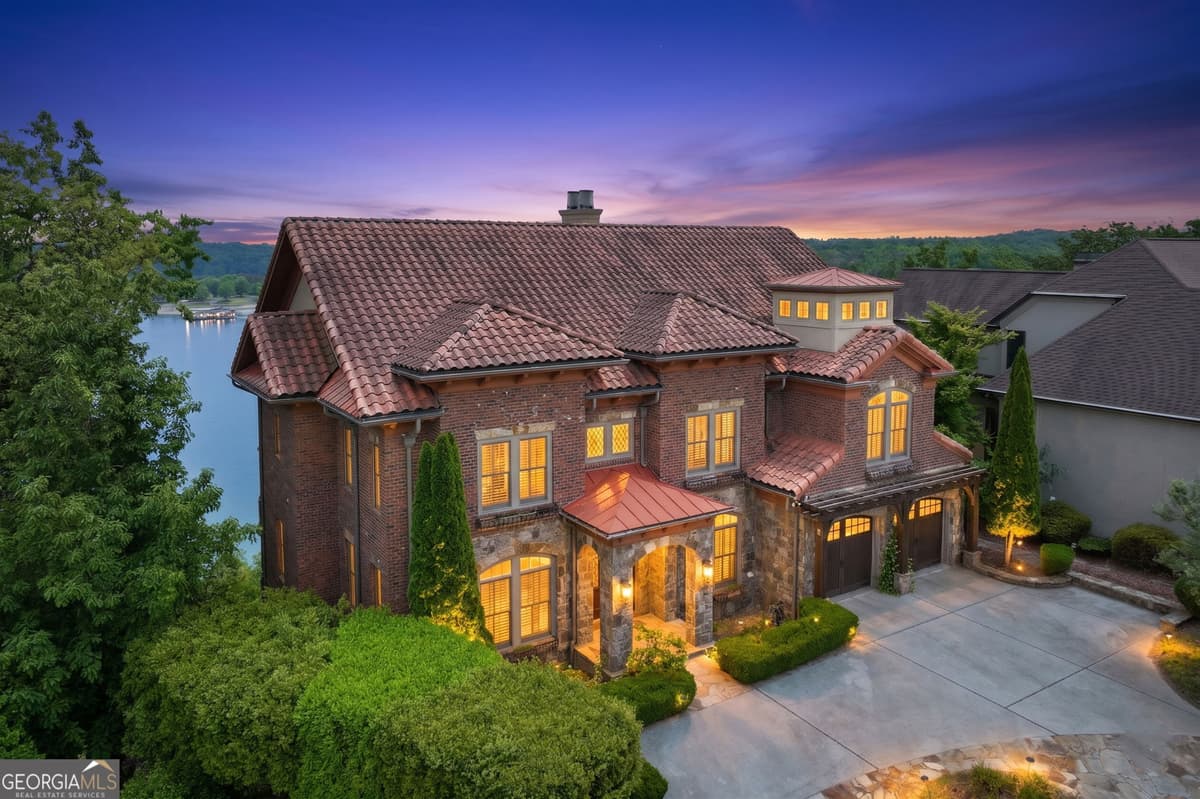 High Pointe · 2742 High Vista Point, Gainesville GA 30501