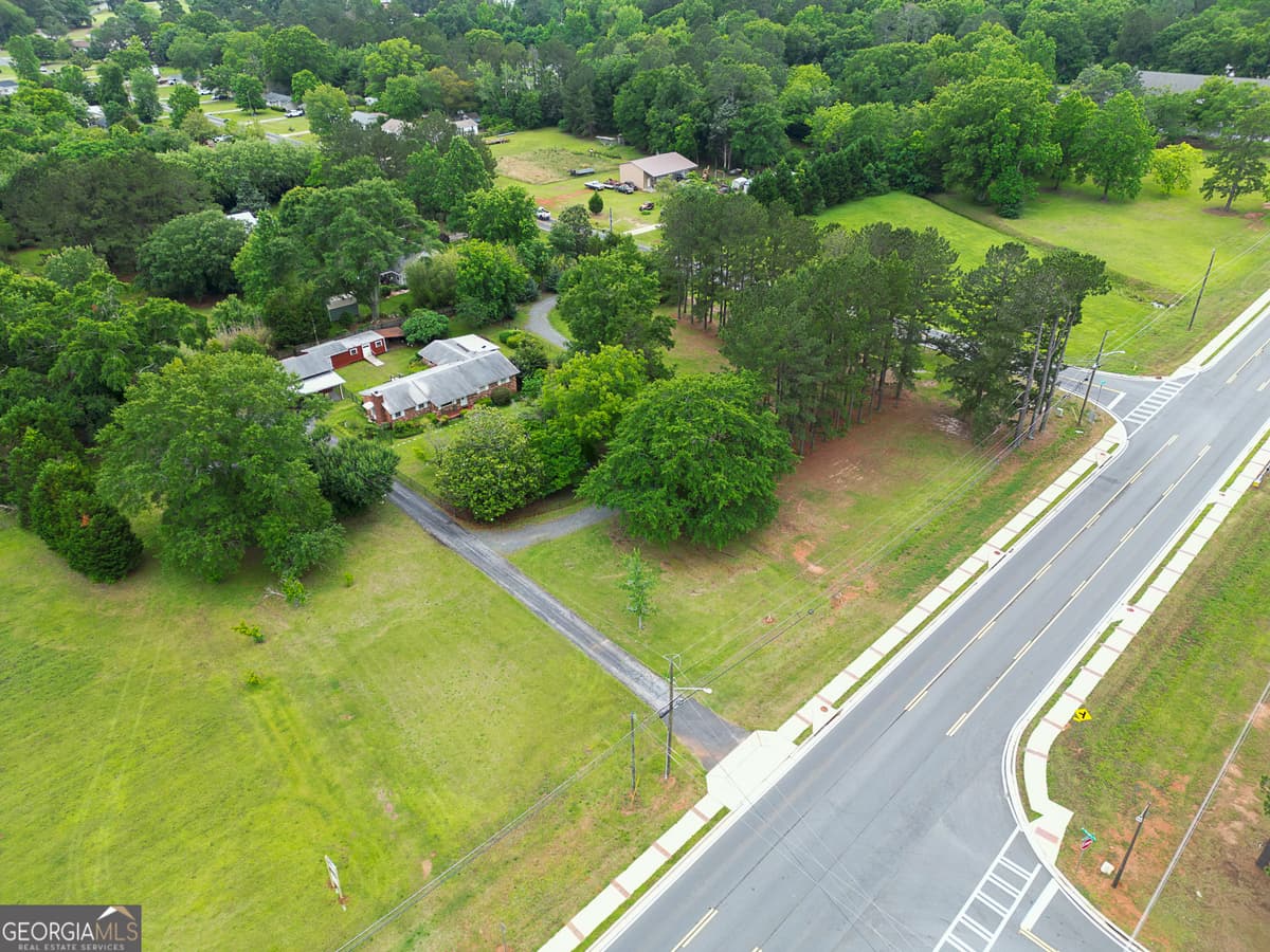 1796 Houston Lake Road, Perry GA 31069