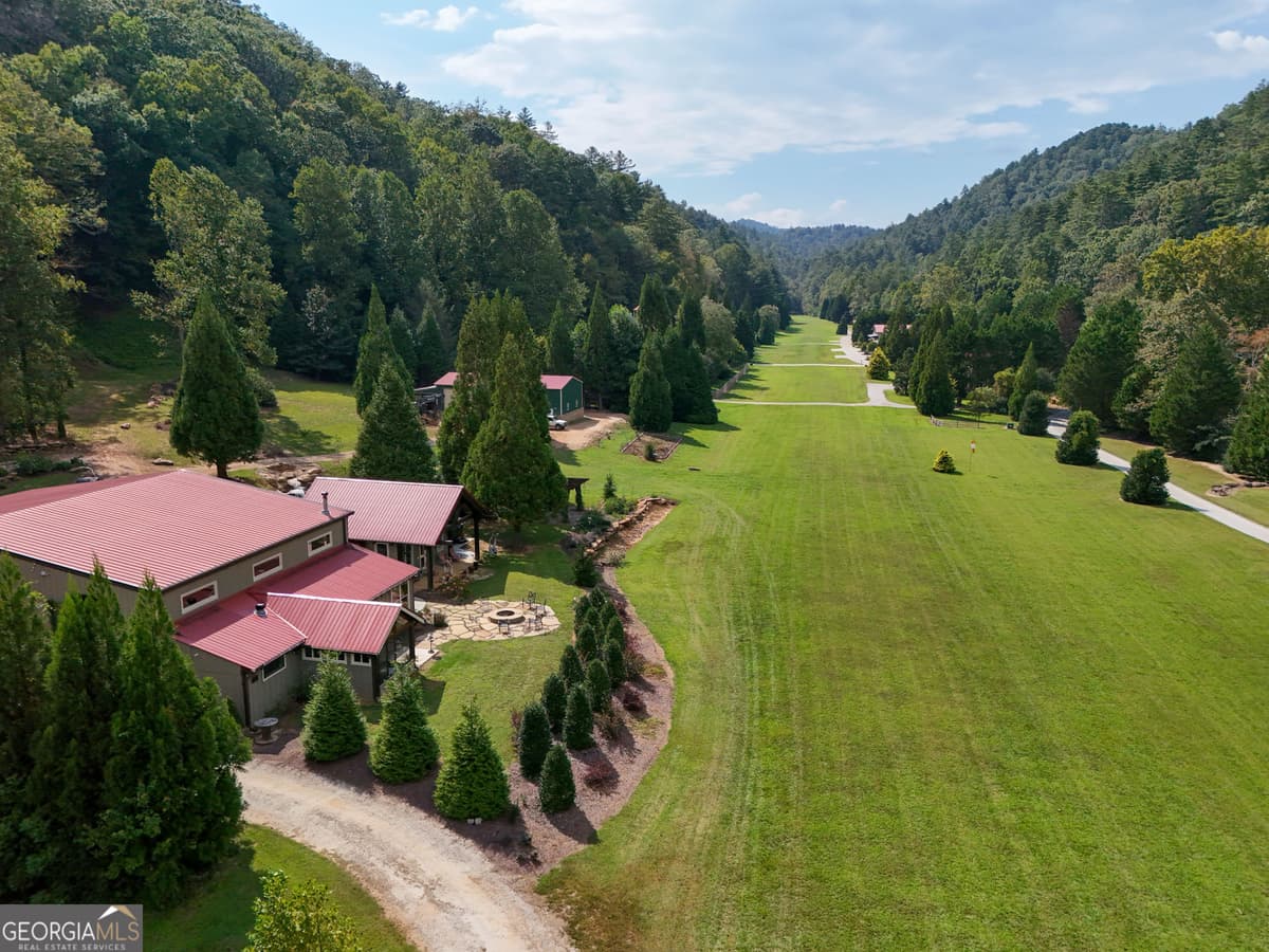 Big Creek Flying Ranch · 141 Flying Ranch Drive, Clayton GA 30525