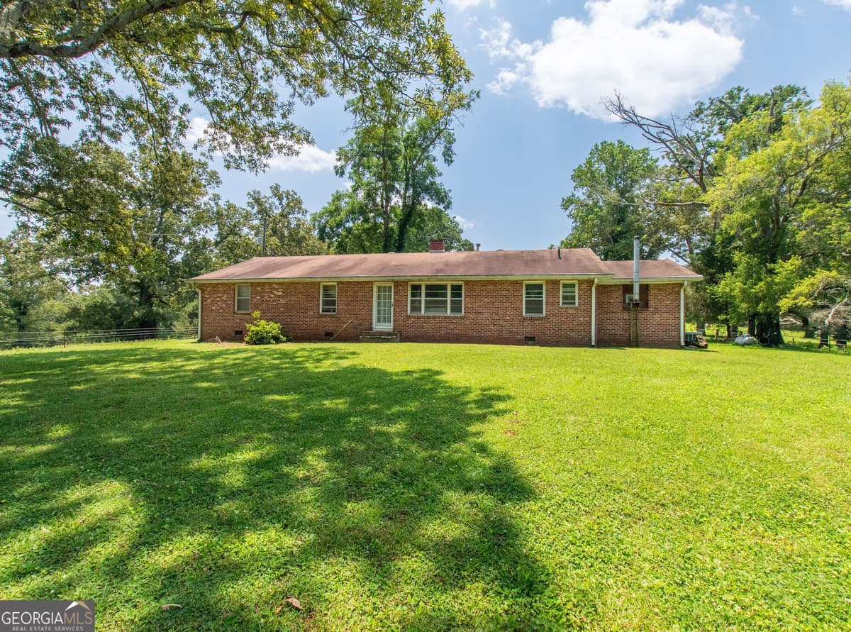 1358 W 5 Highway, Roopville GA 30170