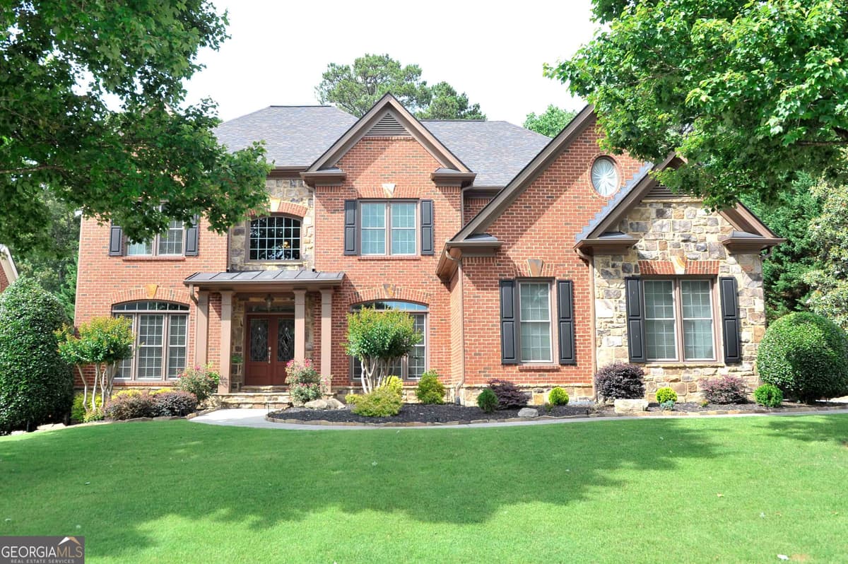 Hedgerows · 2570 Trailing Ivy Way, Buford GA 30519