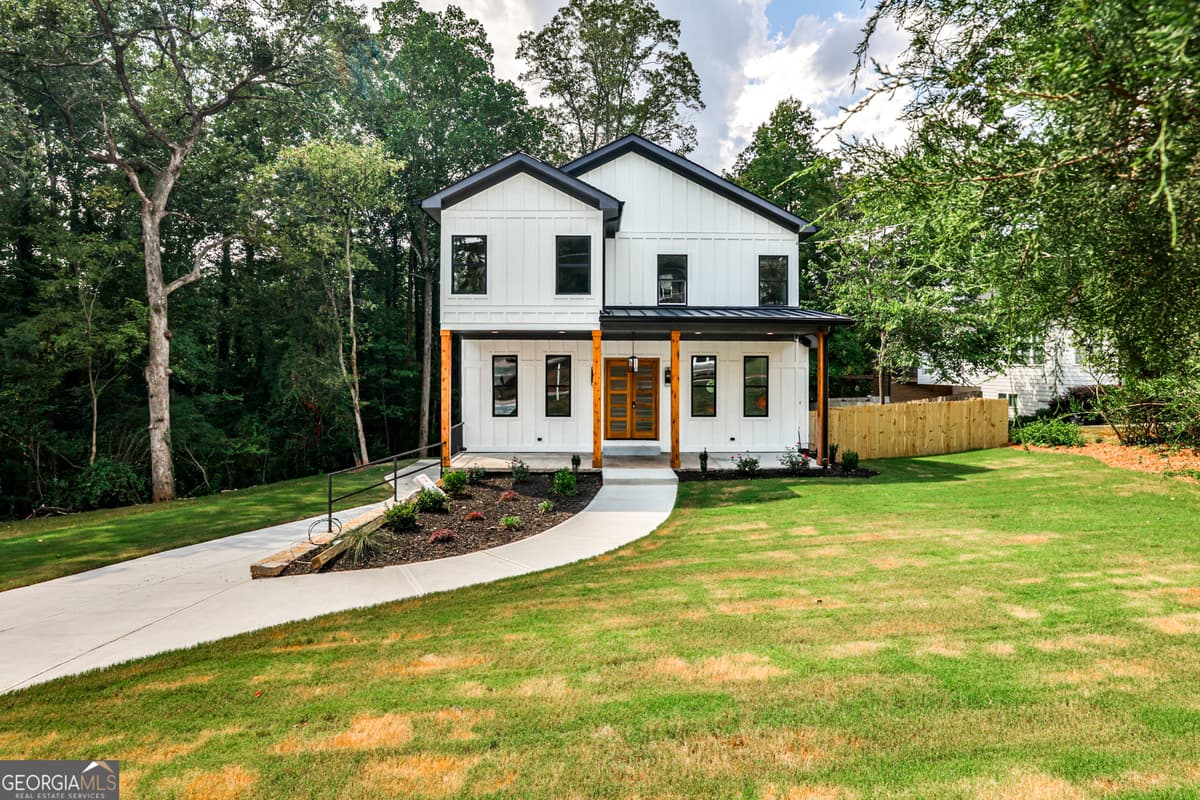 Midway Woods · 1401 Rupert Road, Decatur GA 30030