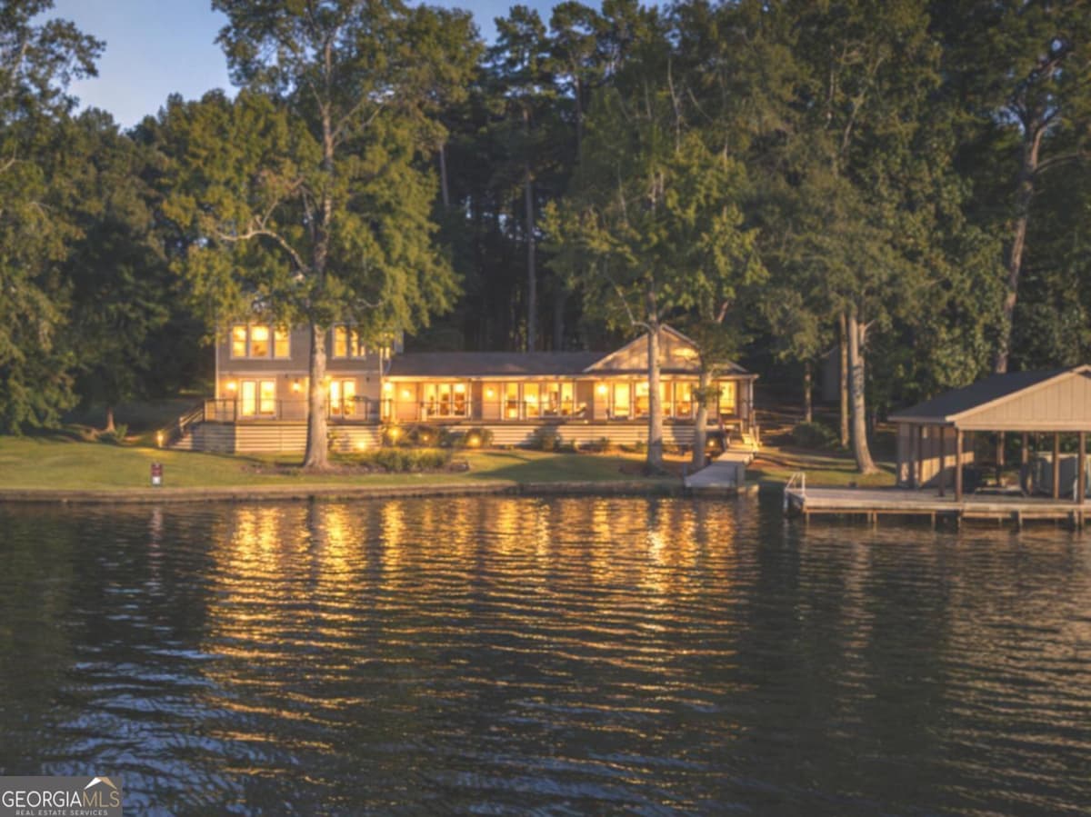 151 Lake Drive NW, Milledgeville GA 31061