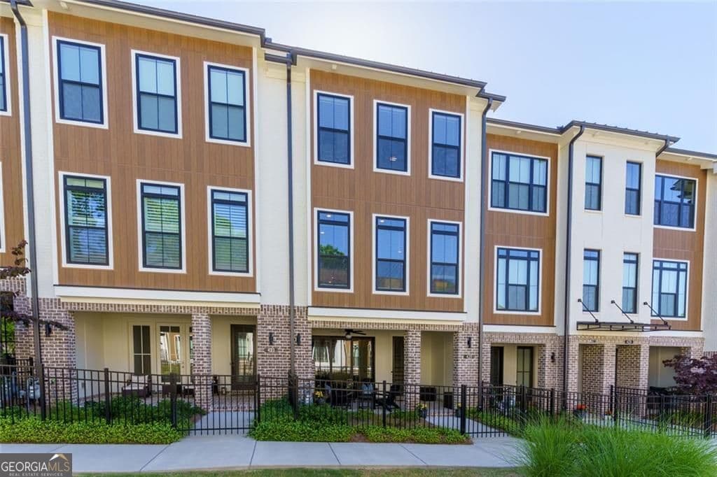 ECCO PARK SUBDIVISION · 425 Olmstead Way, Alpharetta GA 30022