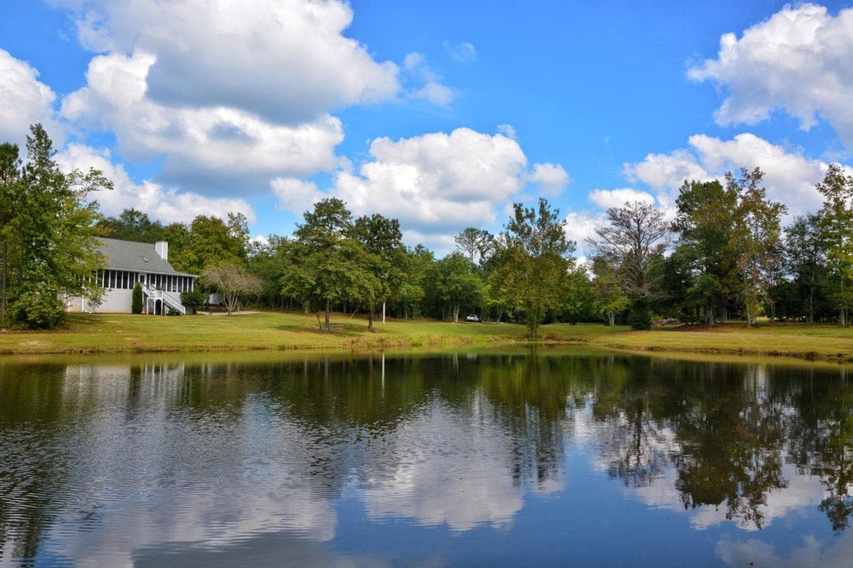 301 Spruill Bridge Road, Temple GA 30179