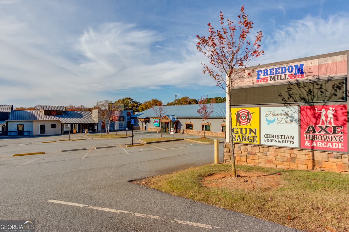 2730 SPOT ROAD, Cumming GA 30040
