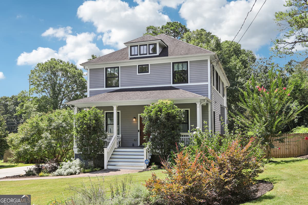 White Oak Hills · 2875 Joyce Avenue, Decatur GA 30032