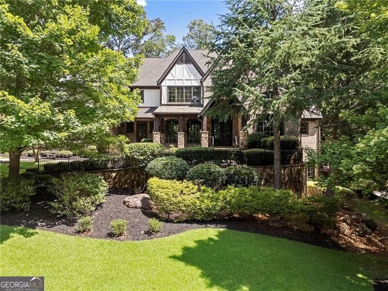 The River Club · 989 Middle Fork Trail, Suwanee GA 30024