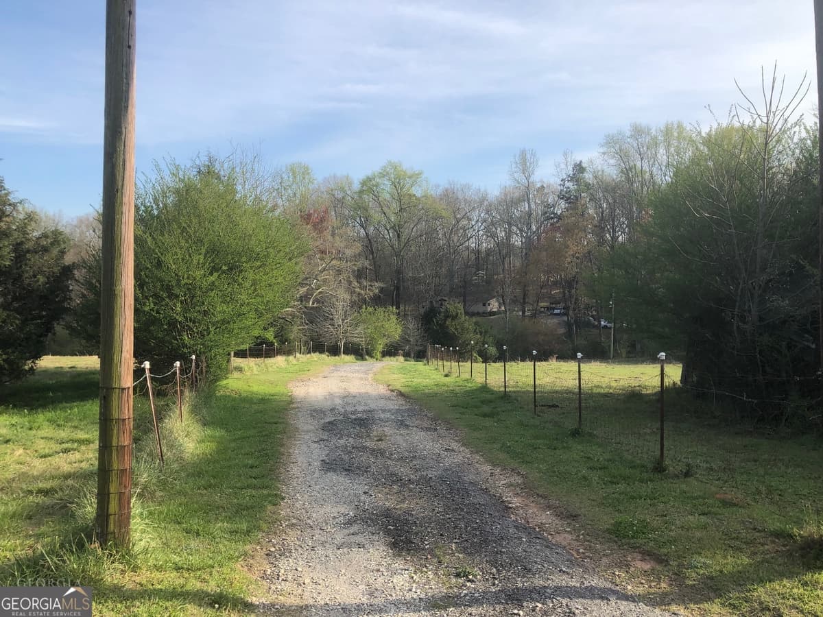 840 Haggard Road, Commerce GA 30529