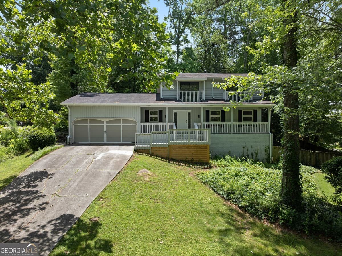 INDIAN HILLS C C U-7 · 1020 Fairfield Court NE, Marietta GA 30068