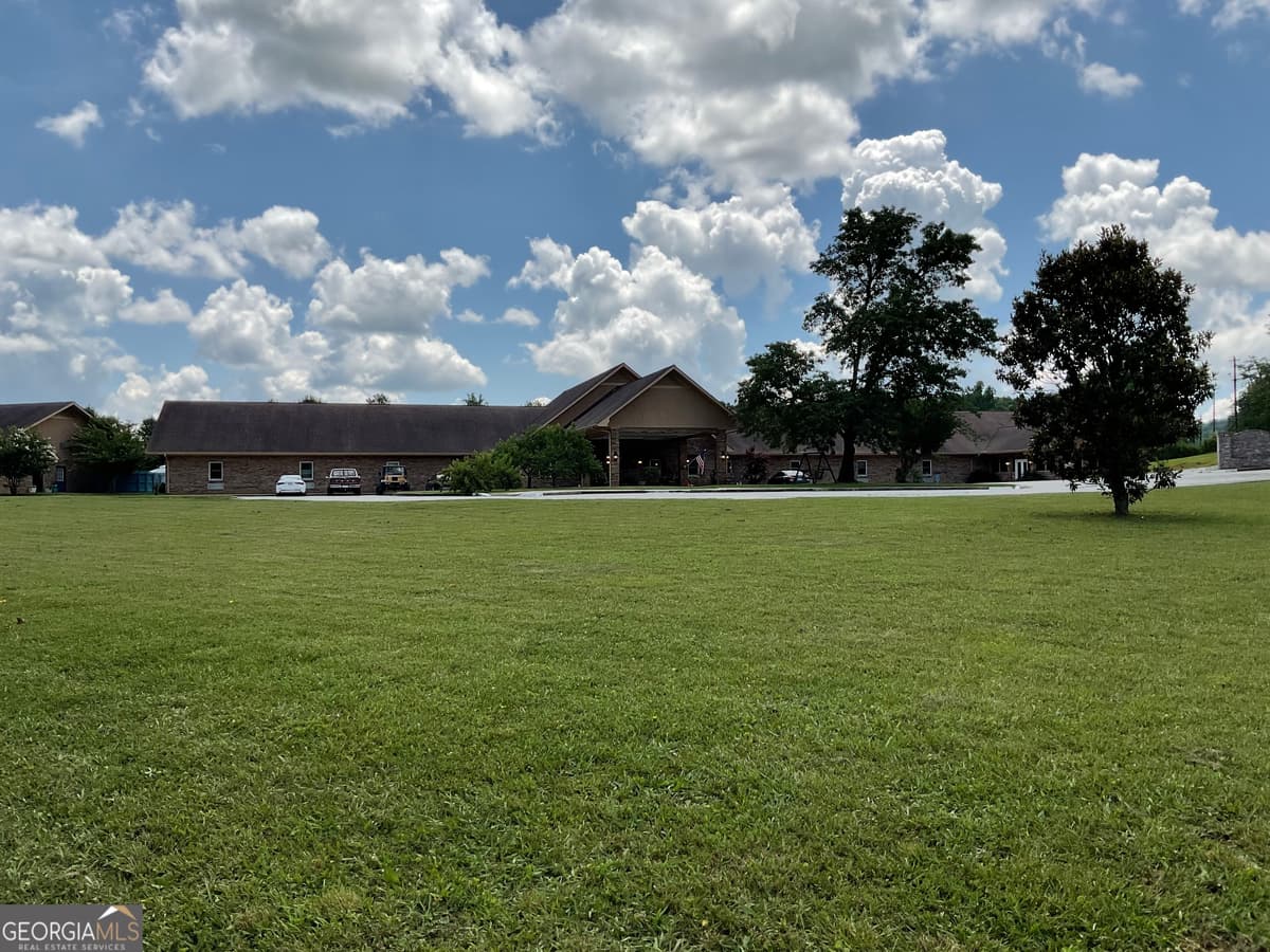 382 Bridge Creek Road, Tiger GA 30576