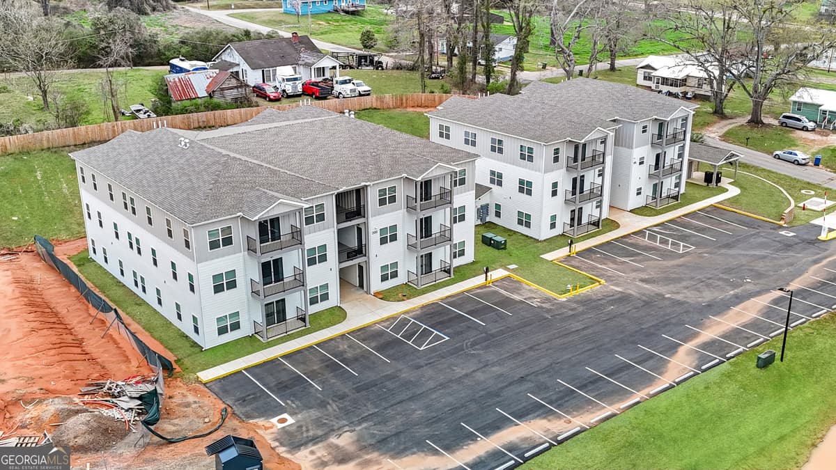 300 Elm Street, Hogansville GA 30230
