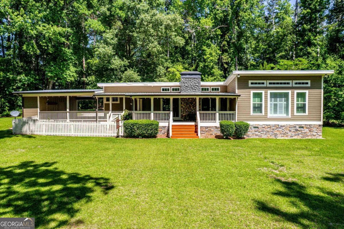 106 Twisting Hill Lane, Eatonton GA 31024