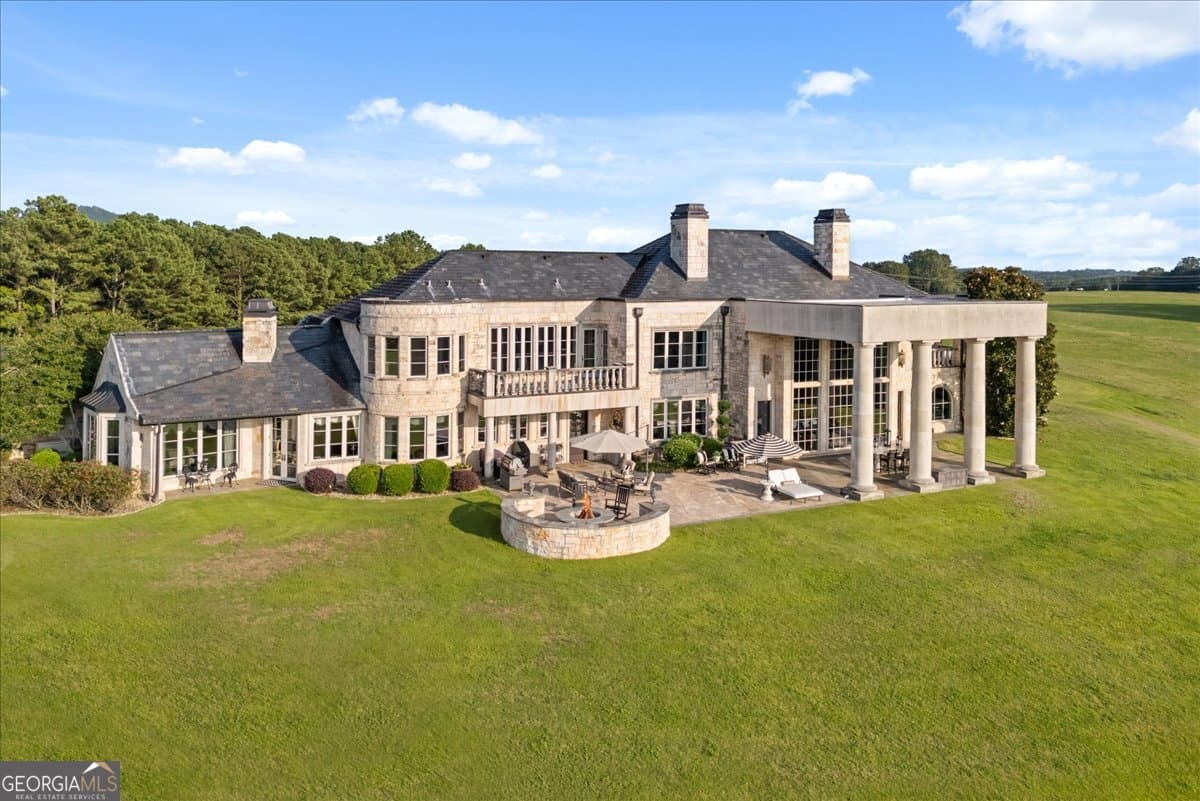 2956 Walhalla Hwy, Six Mile SC 29682