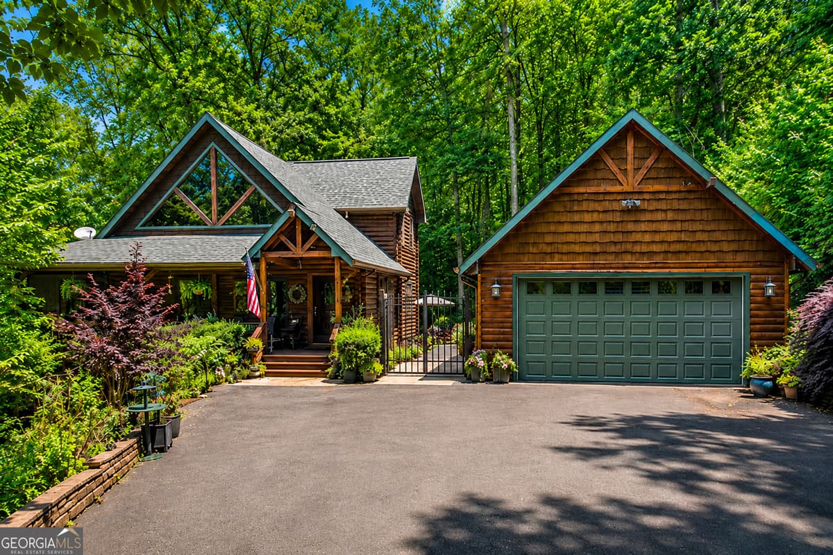 Weaver Creek Mountain · 649 Weaver Creek Way, Blue Ridge GA 30513