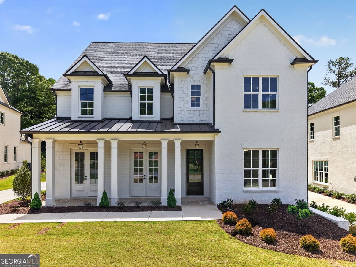 220 Suwanee Avenue, Suwanee GA 30024