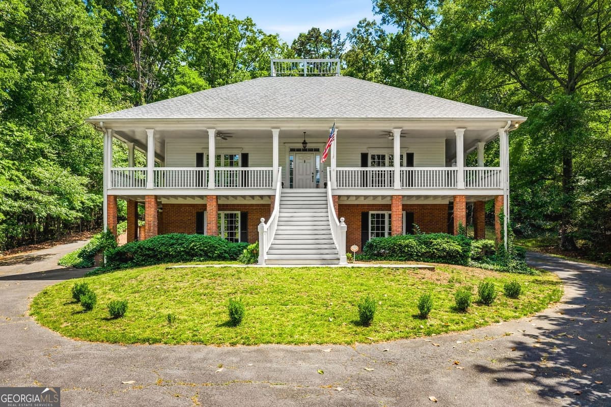 WHITLOCK HEIGHTS · 479 S Hillcrest Drive, Marietta GA 30064
