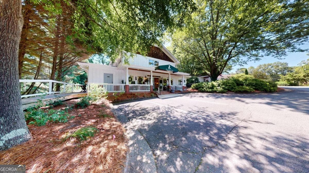 3760 Due West Road NW, Marietta GA 30064