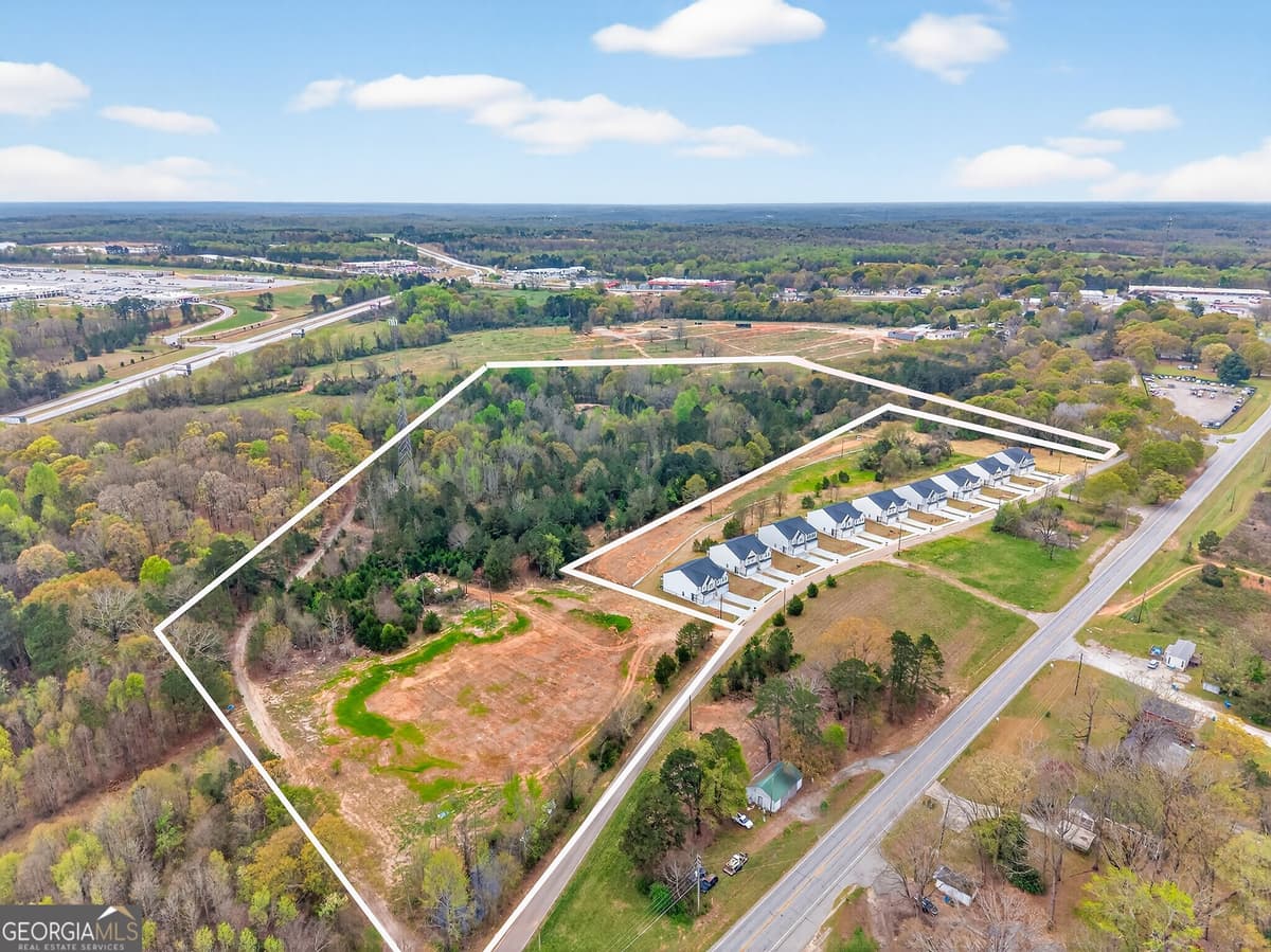 696 530 Madison Street, Commerce GA 30529