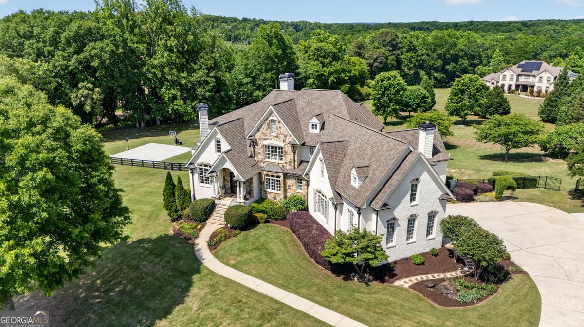 1123 Dee Kennedy Road, Auburn GA 30011