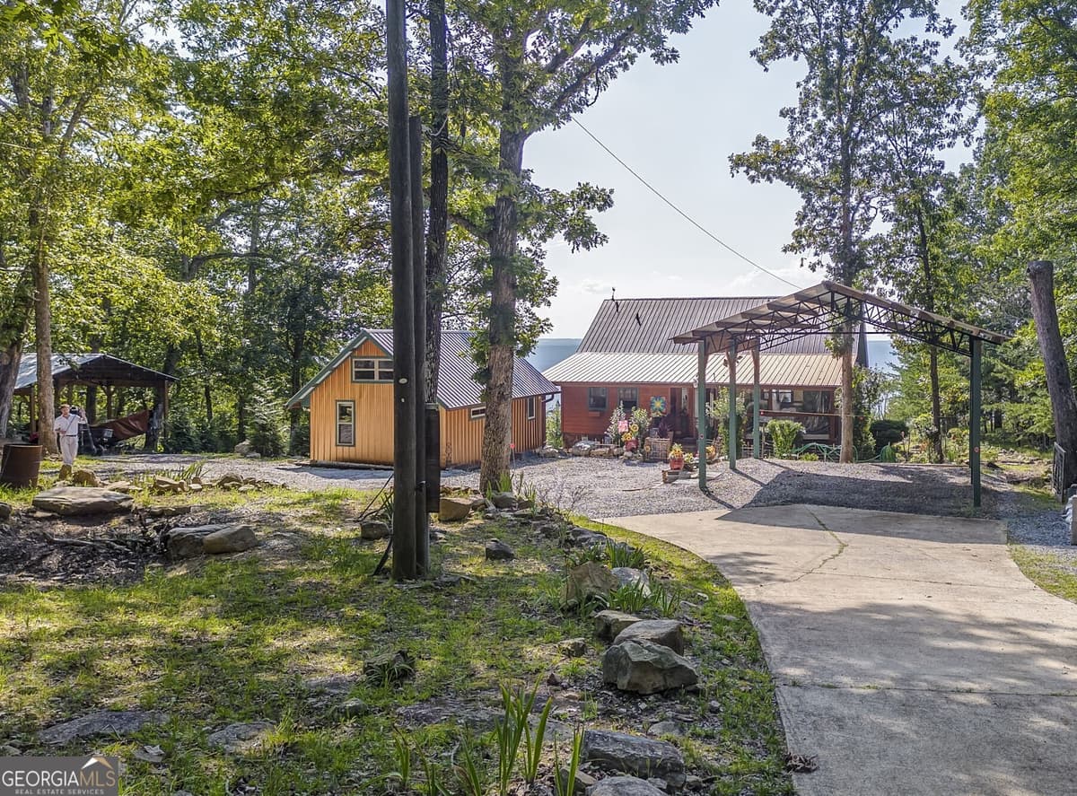 7896 Old State Road, Menlo GA 30731