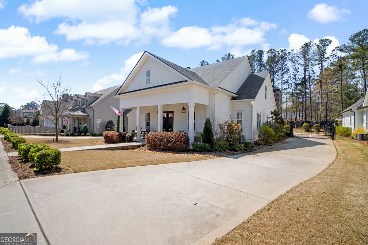 Traditions of Senoia · 285 Traditions Way, Senoia GA 30276