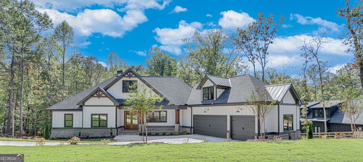 The Estates at Nicholson · 8205 Nicholson Road (Lot Road, Cumming GA 30028