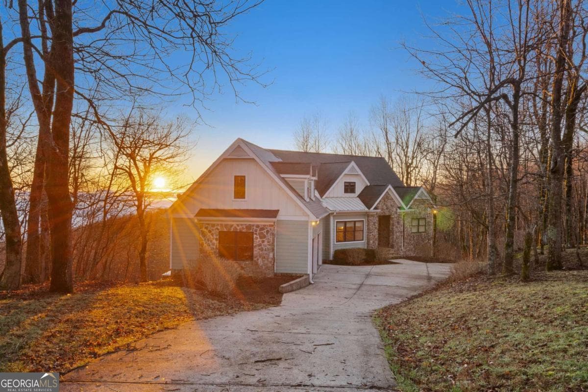 Sassafras Mountain · 2551 Monument Road, Jasper GA 30143