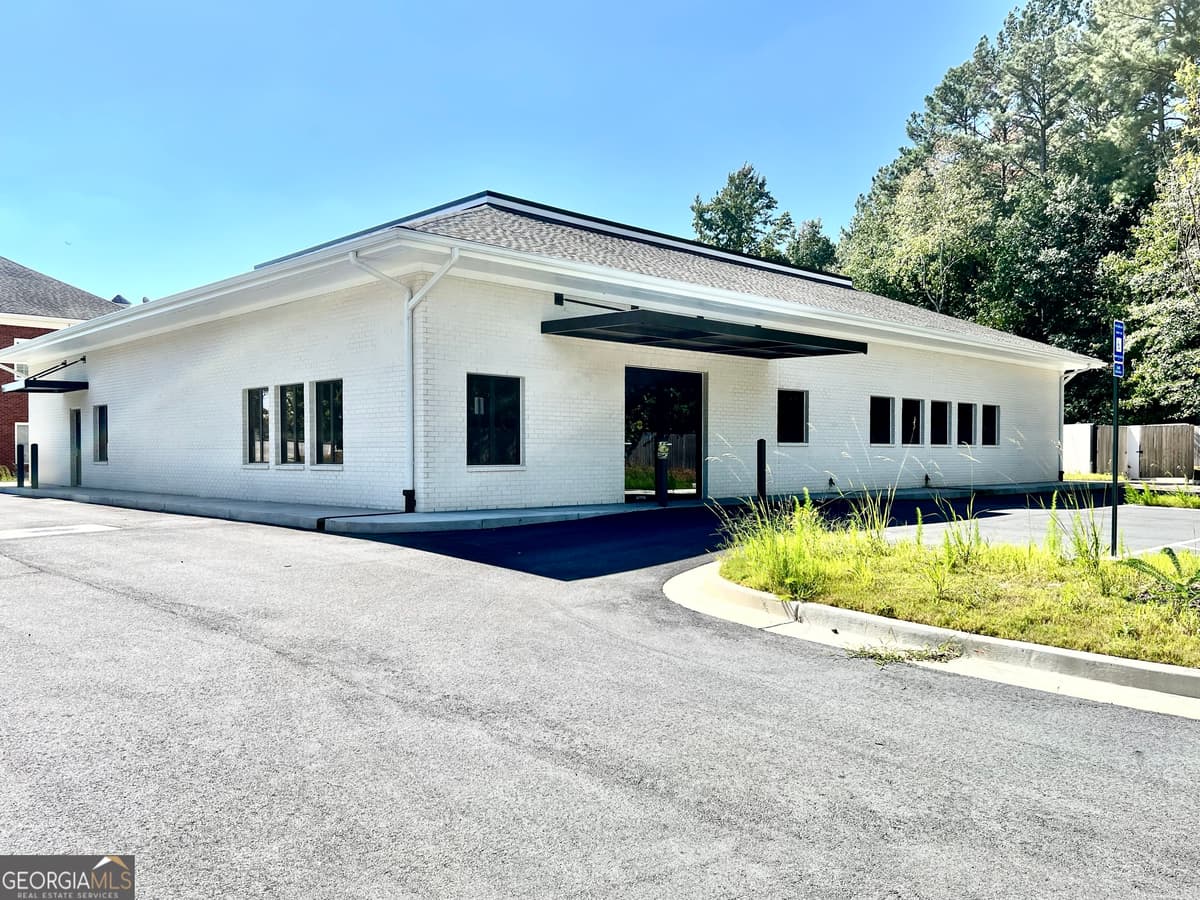 8655 Dorris Road, Douglasville GA 30134