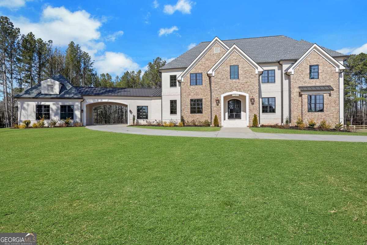 Thompson Manor · 15792 Thompson Road, Milton GA 30004