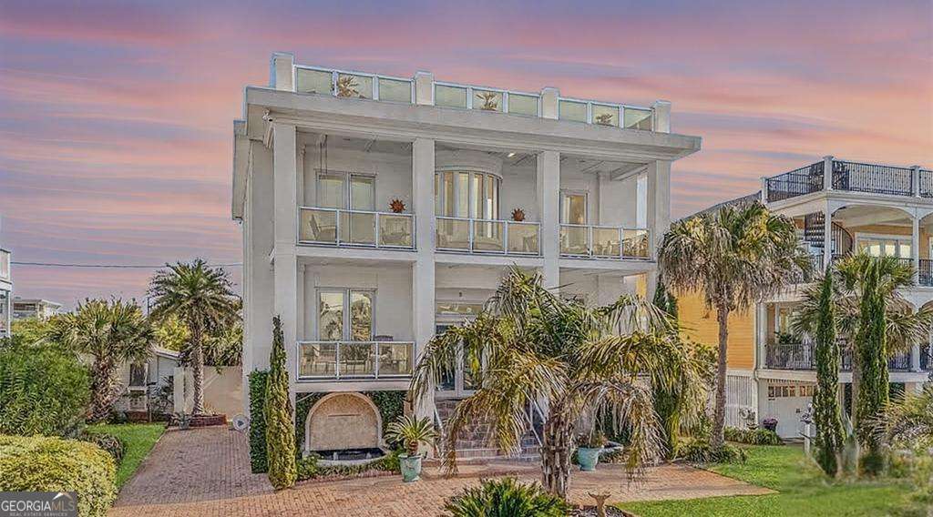 8 18Th Street, Tybee Island GA 31328