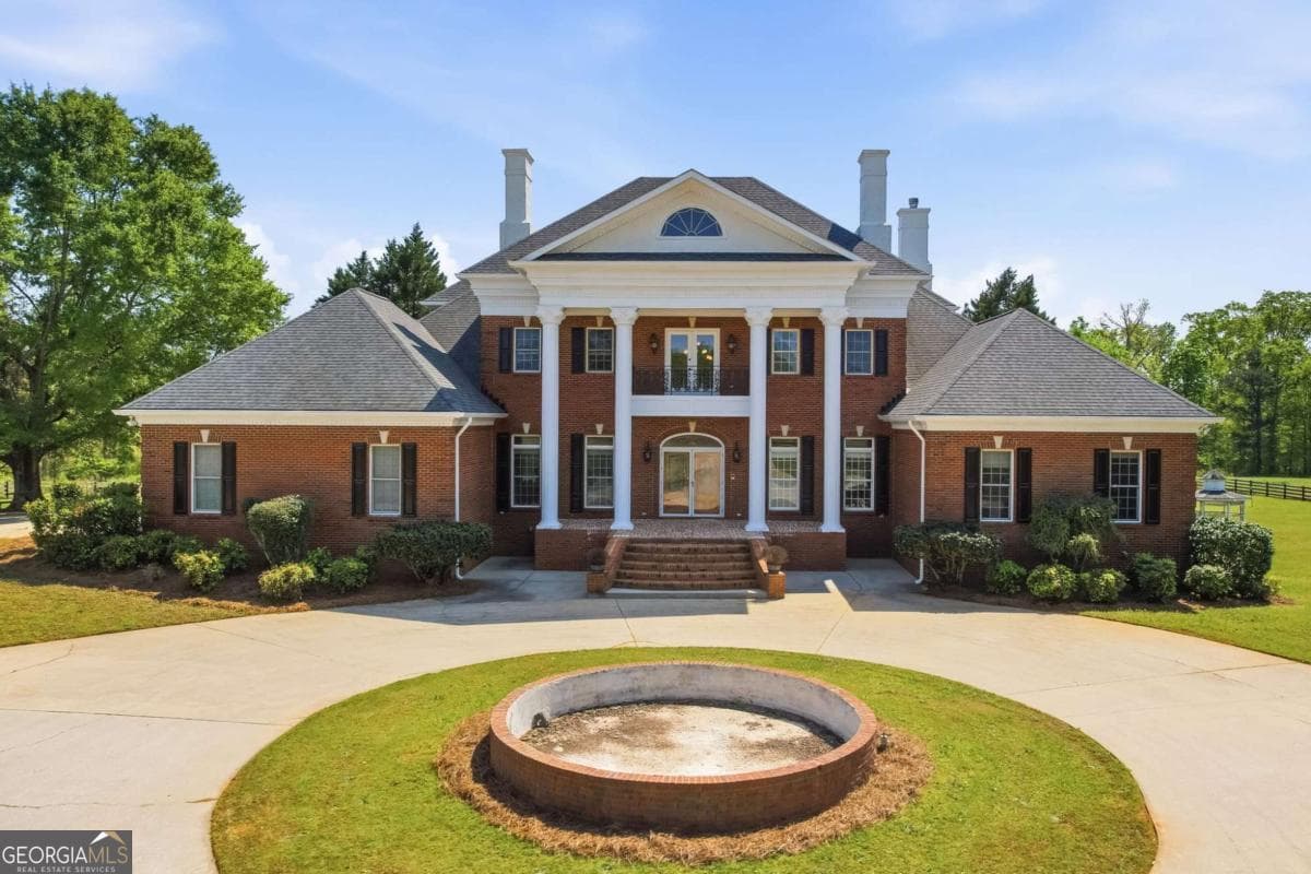 Fox Run Farms · 1202 Hodges Circle, Mansfield GA 30055