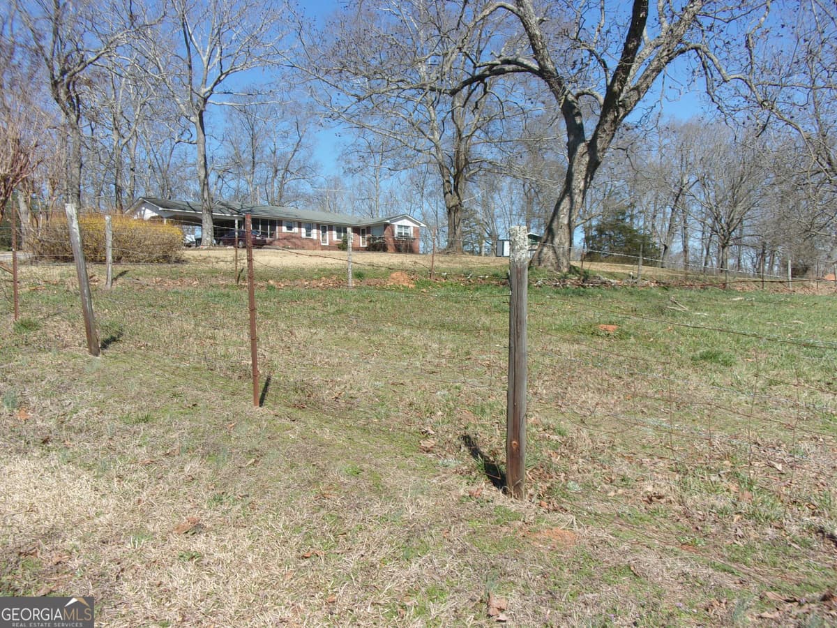6615 Hwy 174, Danielsville GA 30633