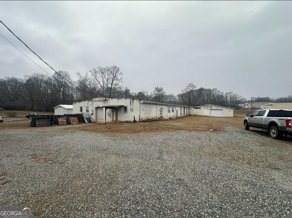 530 Sims Street, Maysville GA 30558
