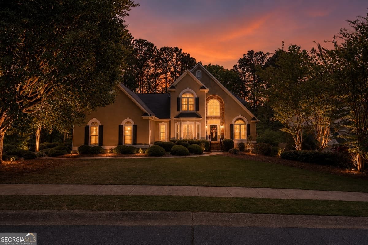 Eagle Watch · 716 Whisper Wind Court, Woodstock GA 30189