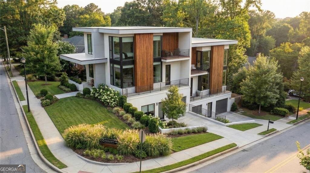 Edgewood · 139 Hutchinson Street NE # B, Atlanta GA 30307