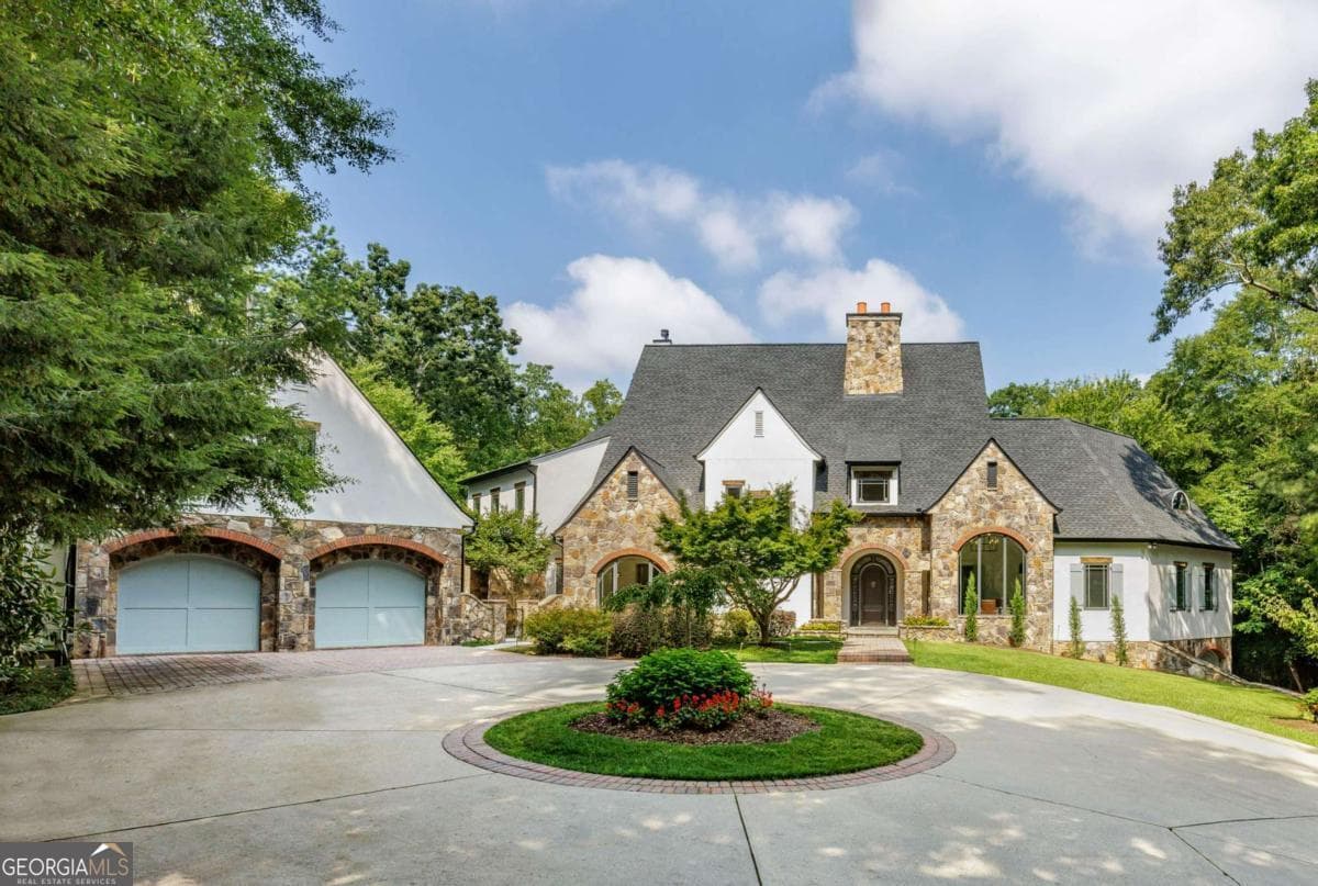 Oglethorpe Estates · 1395 Hearst Drive NE, Brookhaven GA 30319