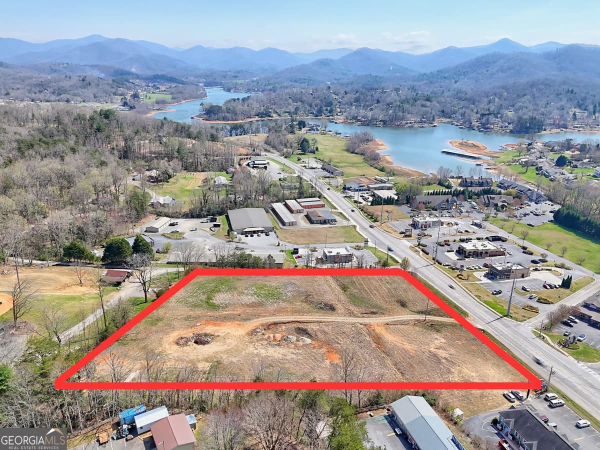 200 US Hwy 76 E, Hiawassee GA 30546