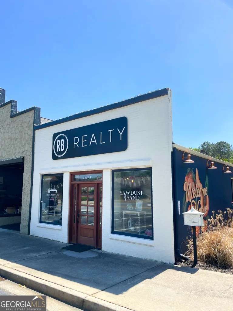 4873 N Main Street, Acworth GA 30101