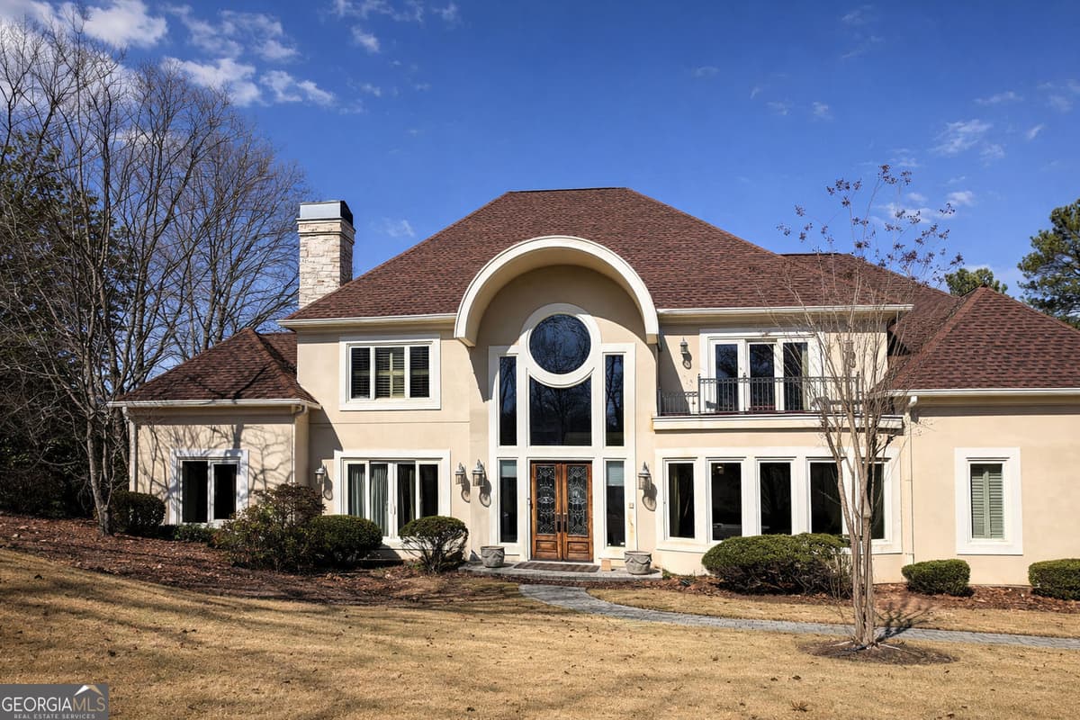 Chattahoochee Run · 8360 Jett Ferry Road, Sandy Springs GA 30350
